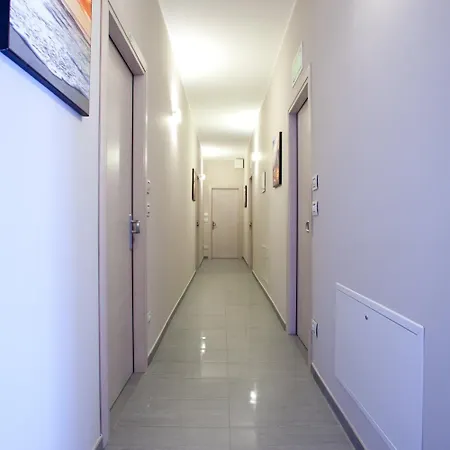 Karibe Motel 3*
