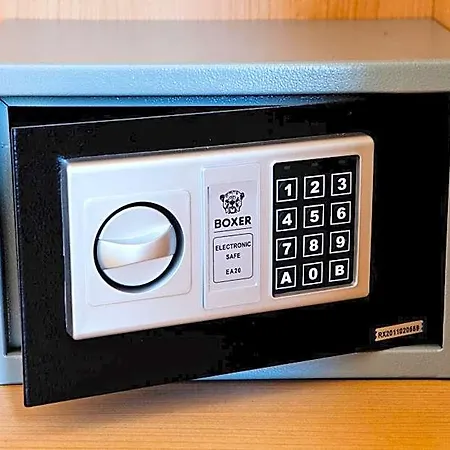 Karibe Motel 3*
